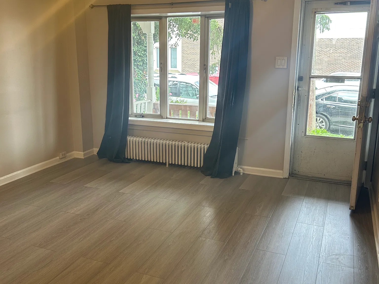 3 bed, 1412 sqft, $2,100 — Photo 3
