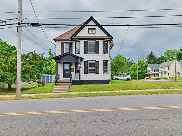361 N Main St, Gloversville, NY 12078