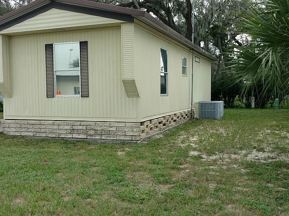 2nd image of 33 Lake Griffin Dr