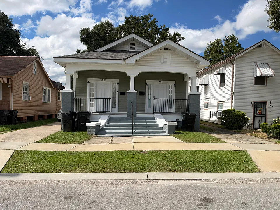 3642 Fairmont Dr
