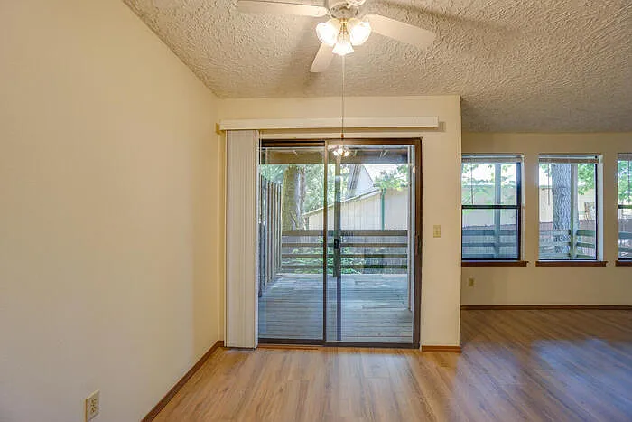 311 SE 5th Ave #311 — Photo 10