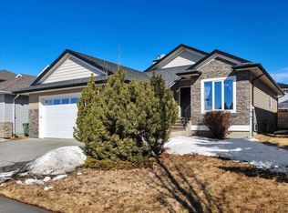 90 Windrose Dr, Leduc, AB