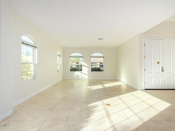 5th image of 16513 W WINDSOR Avenue