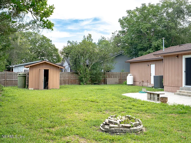 4909 Beige St — Photo 31