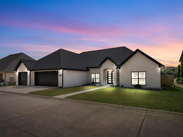 5195 Albert Pike Rd, Hot Springs, AR 71913