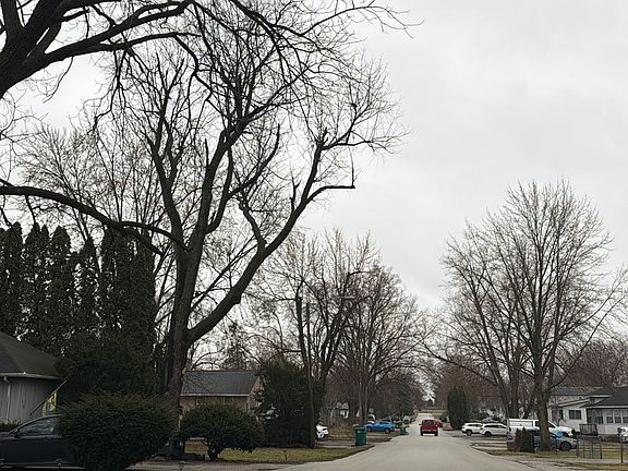 4th image of 133 Independence Ave