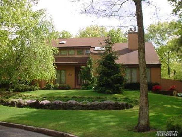 1st image of 12 Betsy Ct