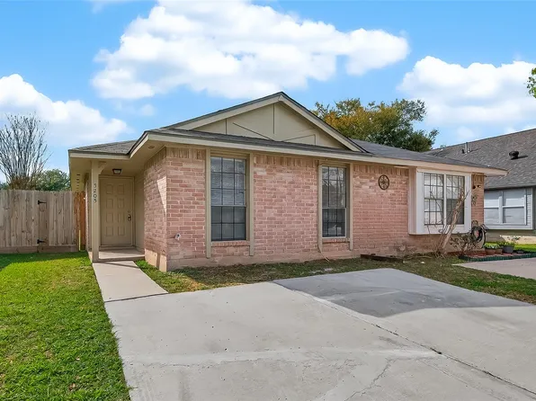 5205 Beaverbrook Dr, Houston, TX 77084
