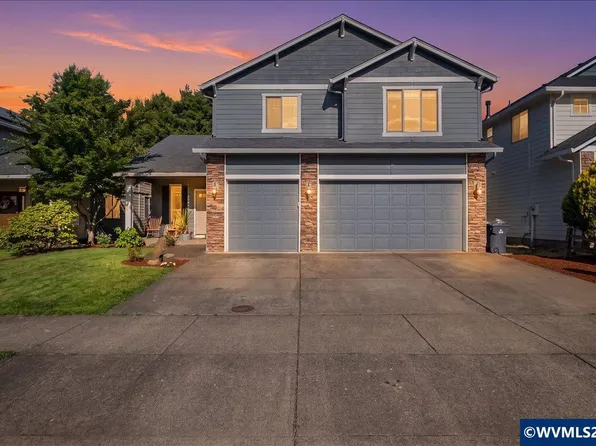 2333 Mountain River Dr, Lebanon, OR 97355