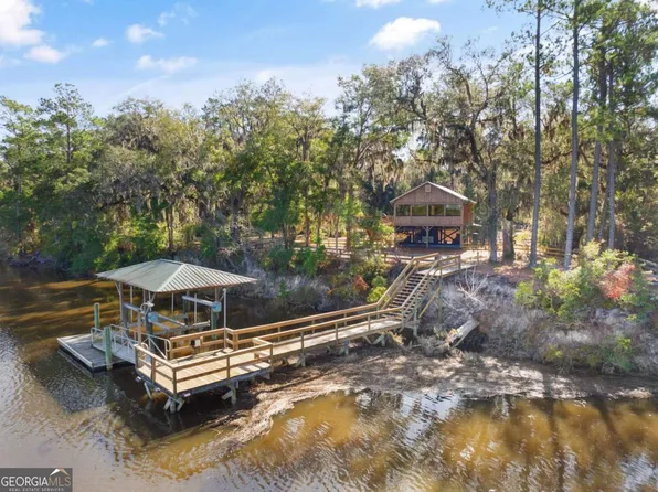 30075 Us Highway 17, Waverly, GA 31565