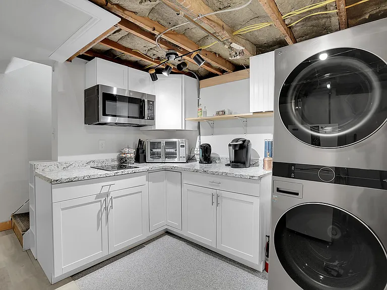 1765 Trenton St #BASEMENT — Photo 7