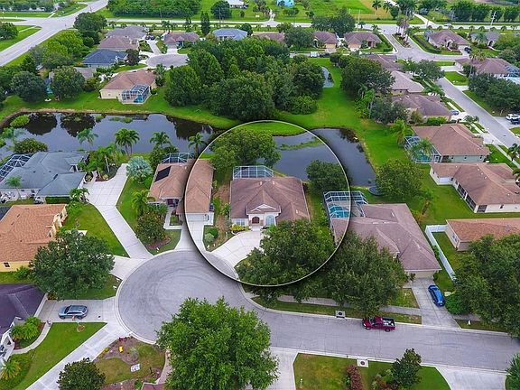 2nd image of 1048 Meadow Breeze Ln