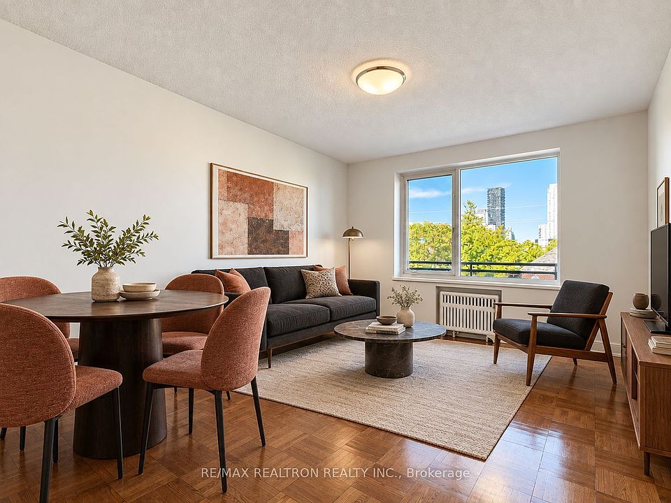 1st image of 990 Avenue Rd #310