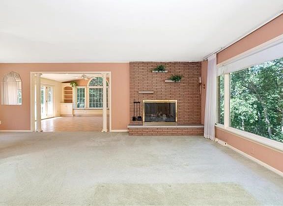 3rd image of 12738 Elnore Dr