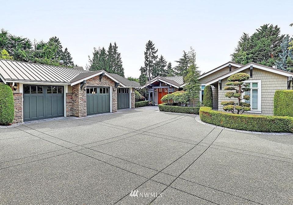 1st image of 3231 98th Ave NE