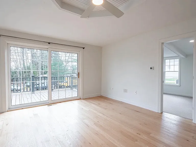 94 Lake Shore Dr #1 — Photo 7