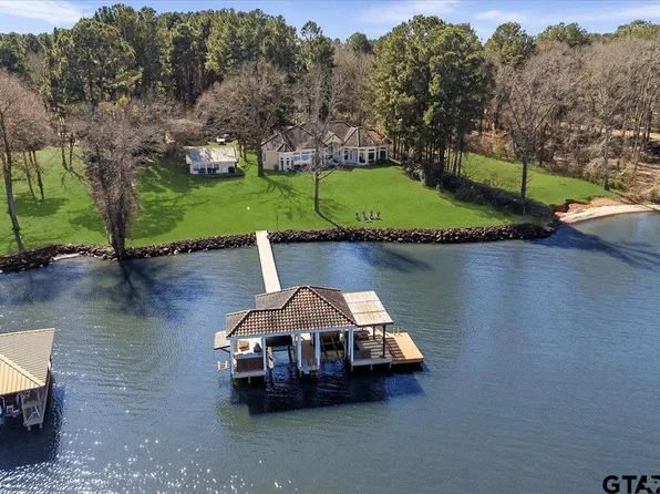 24901 County Road 4117, Frankston, TX 75763