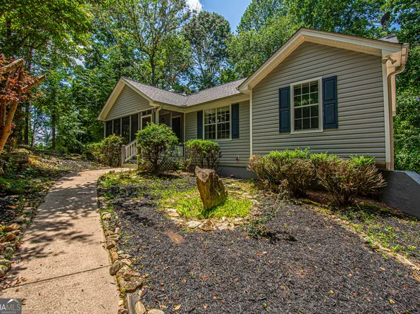 426 Mill Cove Dr, Dahlonega, GA 30533