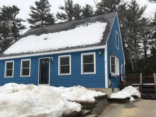 14 Groton Road, Barnstead, NH 03225