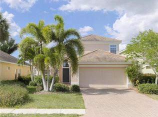 2470 Blackburn Cir, Cape Coral, FL 33991