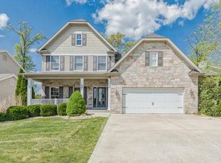 805 Bluff Brook Dr, O'Fallon, MO 63366
