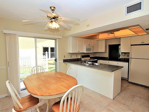 3rd image of 6699 San Casa Dr #S