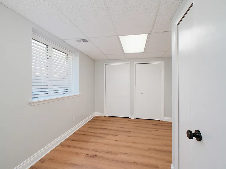 1083 N Livernois Rd — Photo 15