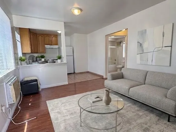 1466 Silver Lake Blvd, Los Angeles, CA 90026