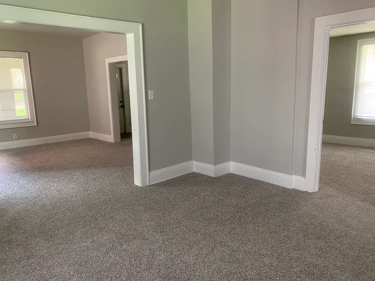 3416 Lafayette Ave — Photo 6