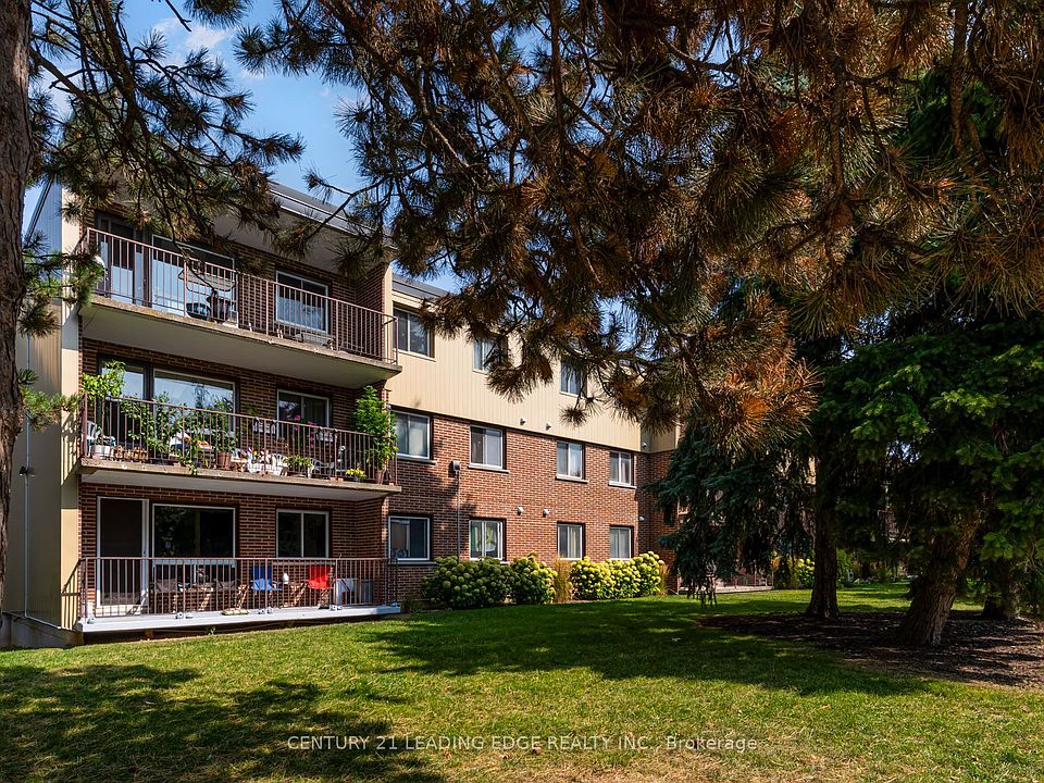 1st image of 30 Avalon Pl #314