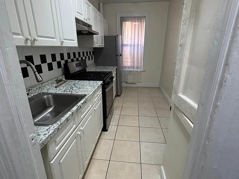35-54 87th St #2G — Photo 5