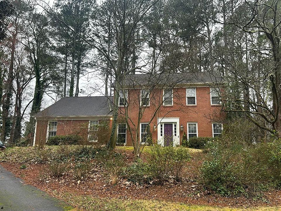 1st image of 2203 Wood Glen Ln SE