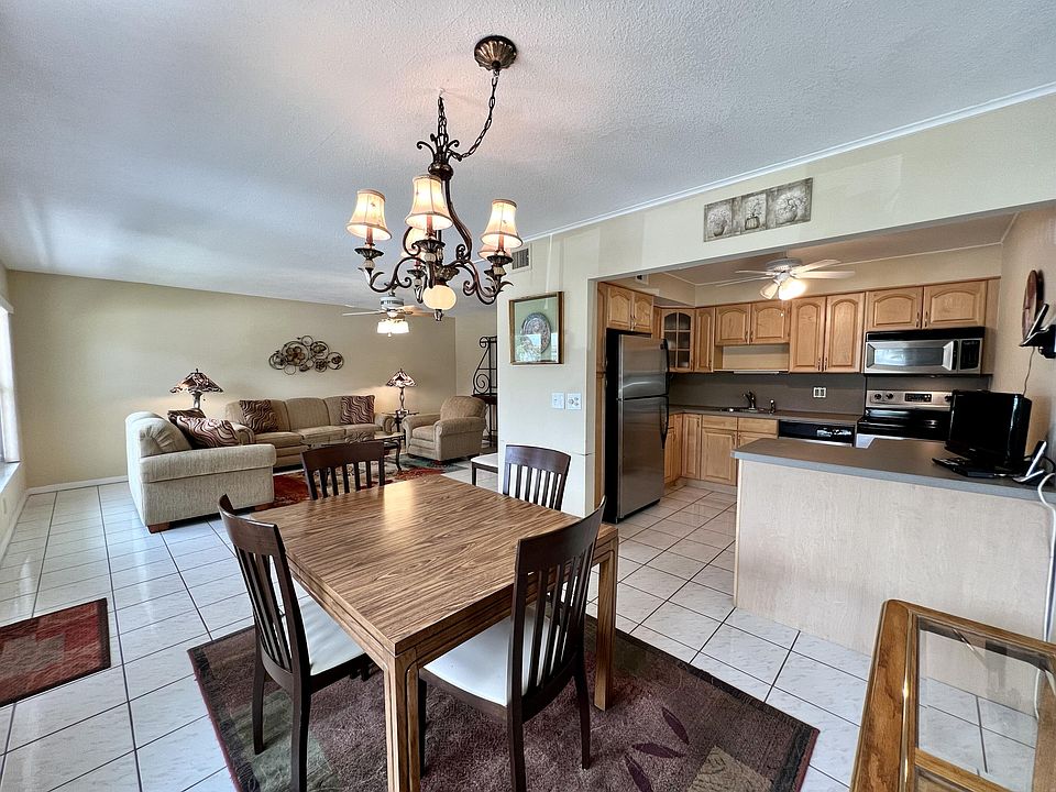 1st image of 103 Wellington Dr E #F