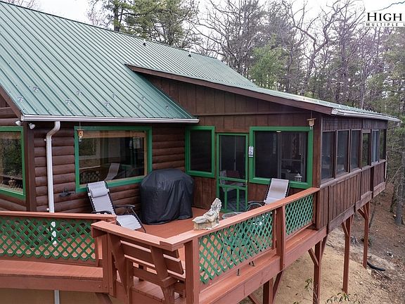 4th image of 540 Grindstone Lane
