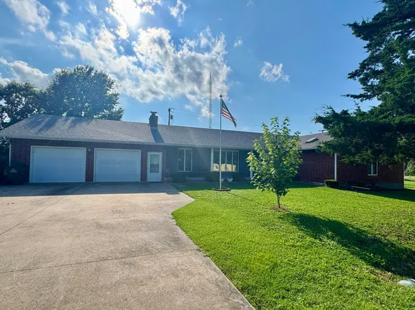 1301 W Blair Drive, Stockton, MO 65785