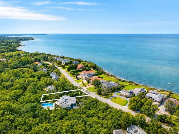 875 The Strand, East Marion, NY 11939