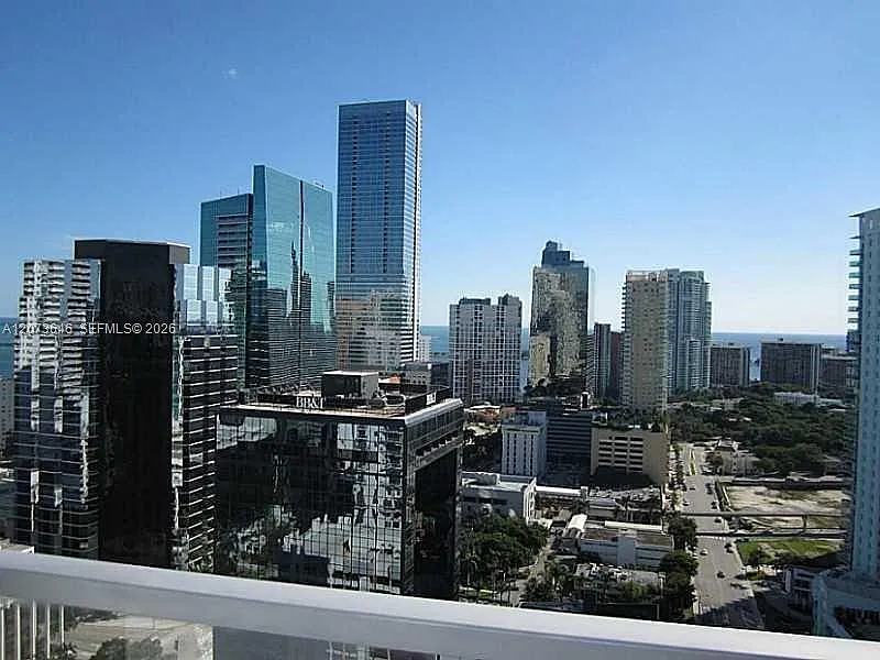 1050 Brickell Ave #2612