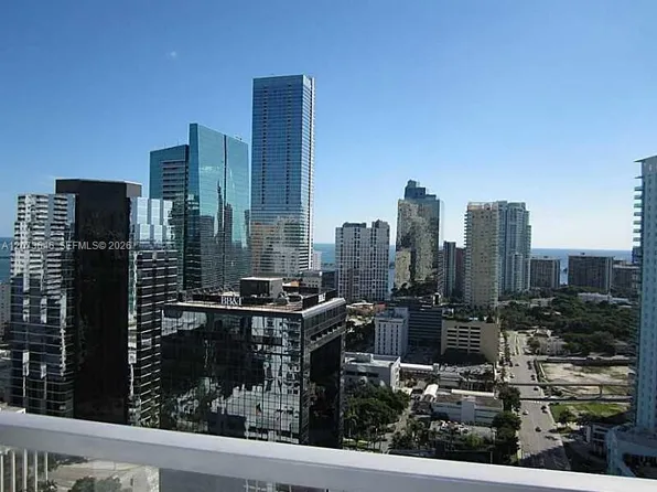 1050 Brickell Ave, Miami, FL