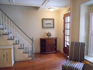 3rd image of 21 Myrtle St