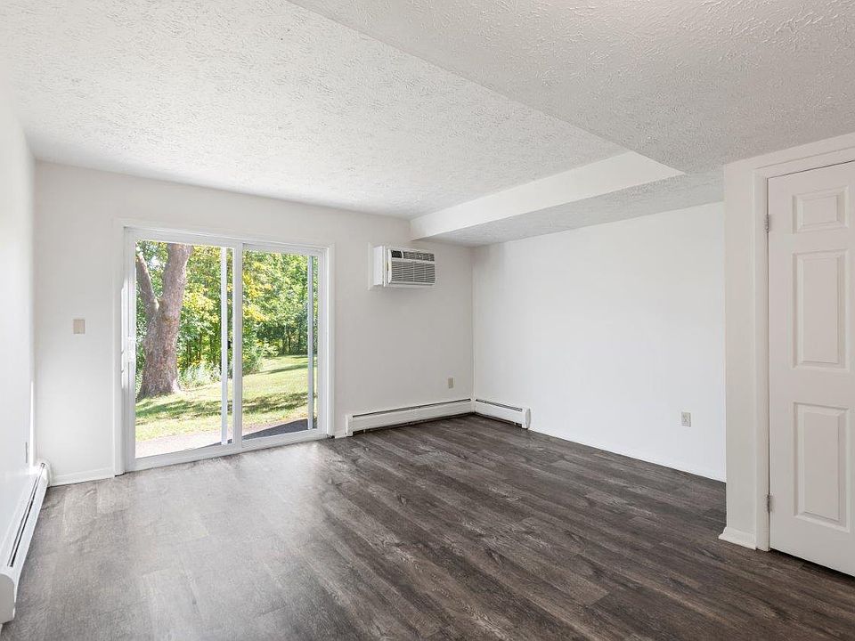 Penbrooke Meadows Apartment Homes 351 Penbrooke Dr Penfield NY Zillow