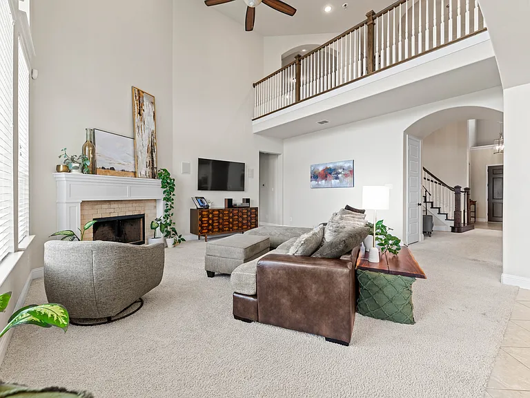 4611 Acacia Pkwy — Photo 28