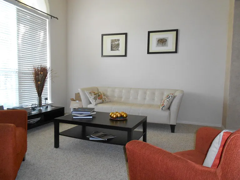 317 Sycamore Dr — Photo 6