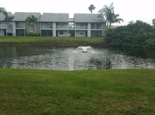 2612 Hidden Lake Dr N UNIT B, Sarasota, FL 34237