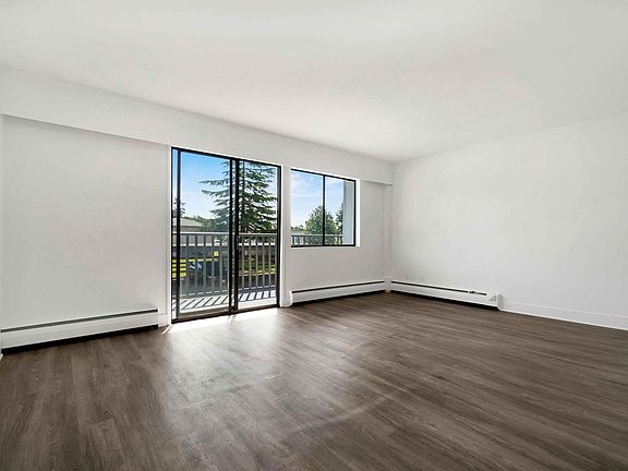 4th image of 3187 Shelbourne St #967434