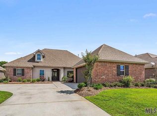 9021 Reserve Oak Ave, Zachary, LA 70791