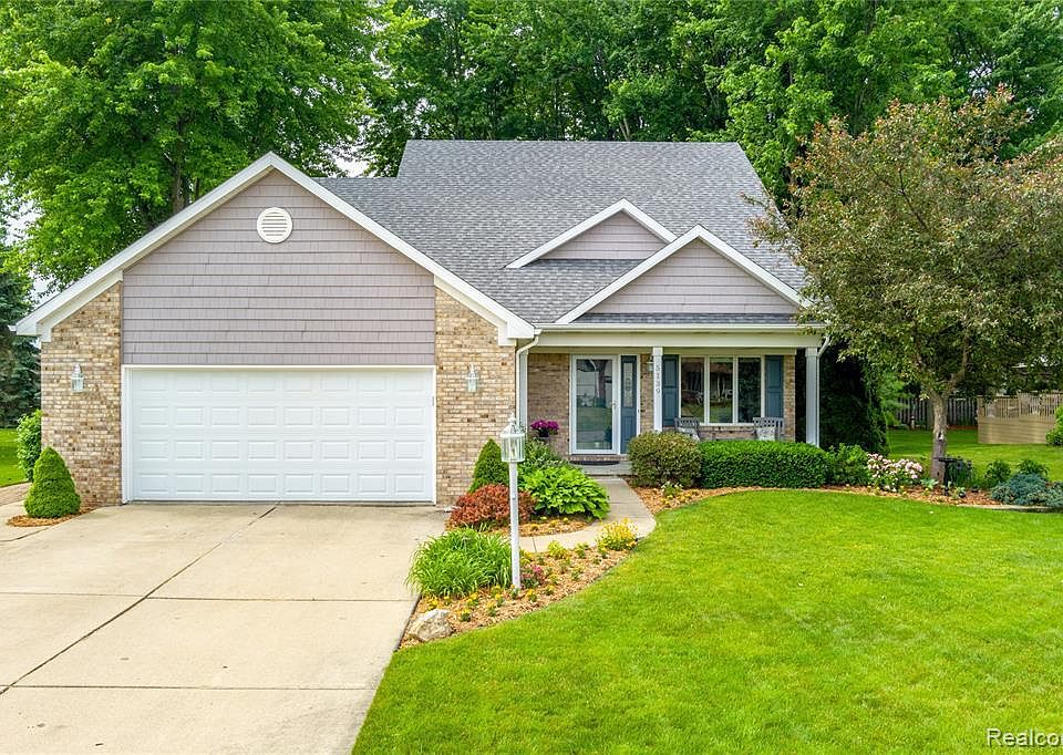 1st image of 5139 Bloss Dr