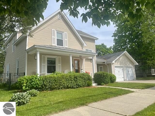 1st image of 319 N Barlow St
