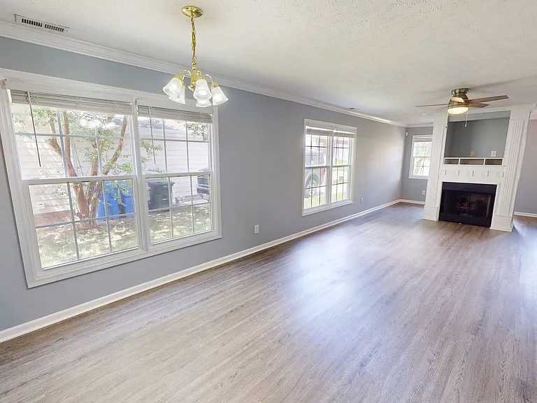2900 Brookcrossing Dr — Photo 4