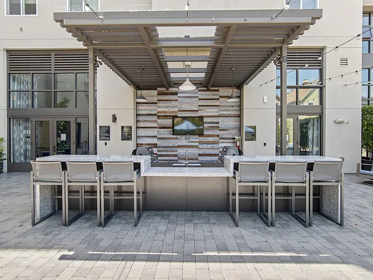 Outdoor Patio Grill at Aventine Apartments in Hercules, CA 94547