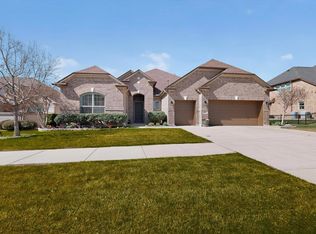 9404 Crestview Dr, Denton, TX 76207